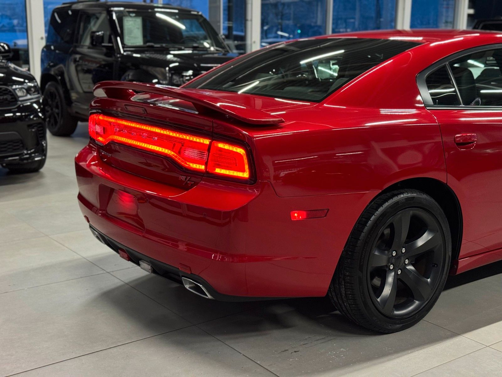 Fahrzeugabbildung Dodge Charger 5,7 R/T "Road-Track" Deutsche EZ