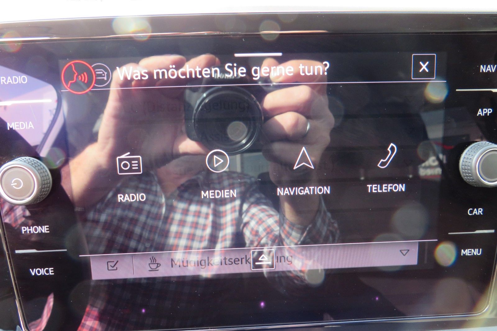 Fahrzeugabbildung Volkswagen T-Roc Style KAMERA ACC NAVI APP SITZH DIGI-COPI