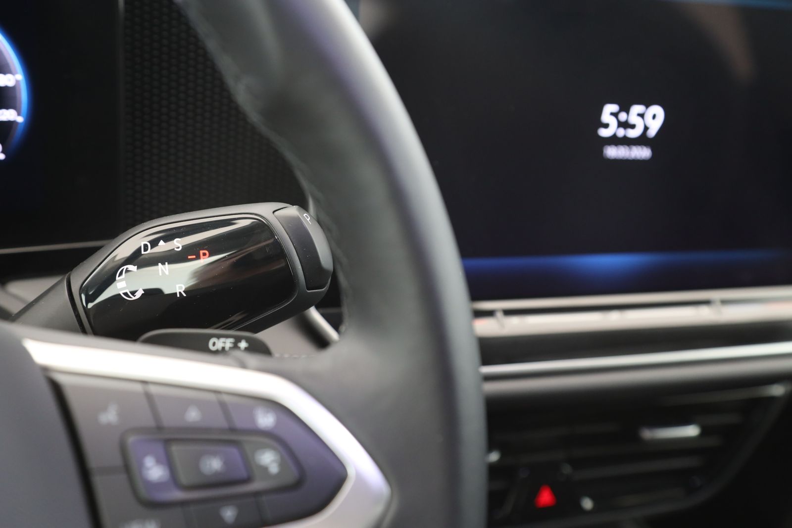 Volkswagen Passat Variant - Bild 15