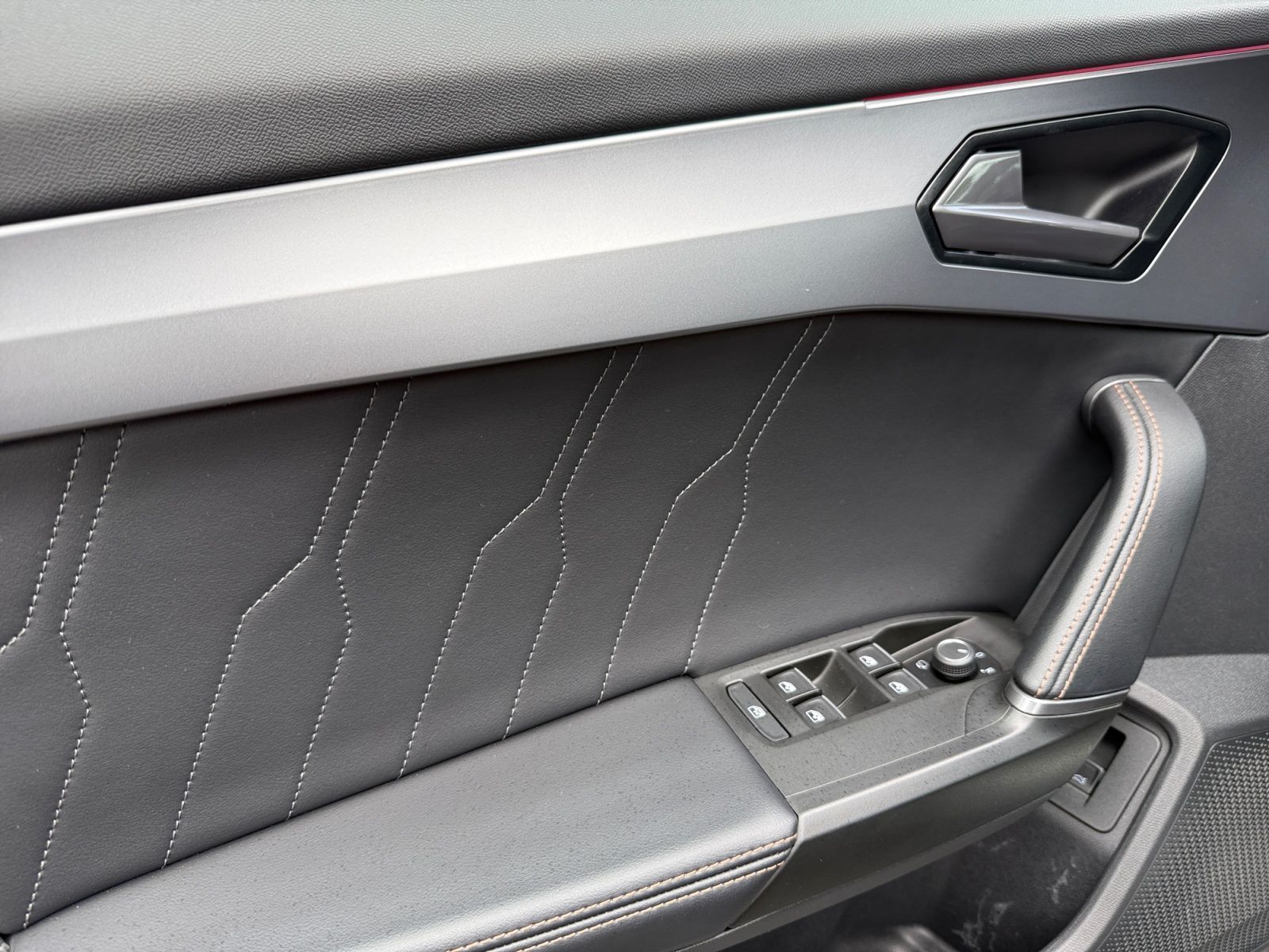 Fahrzeugabbildung CUPRA Formentor 2,0 TDI 4Drive DSG ACC RFK MEMORY