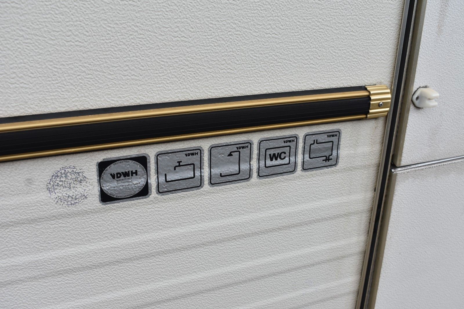 Fahrzeugabbildung Eura Mobil Mitsubishi L300 Euromobil Sofort einsatzbereit H