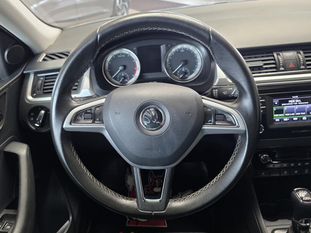 SKODA Rapid — Foto 17