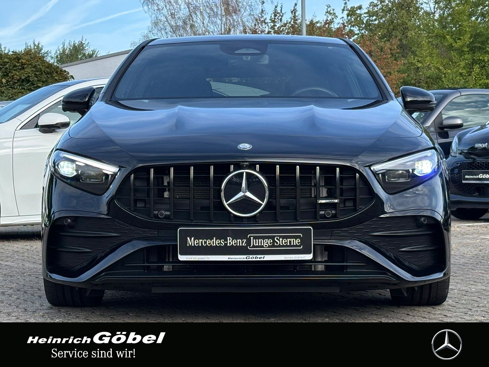Fahrzeugabbildung Mercedes-Benz AMG A 35 HEAD-UP*PANO*BURMESTER*DISTRONIC*360°*