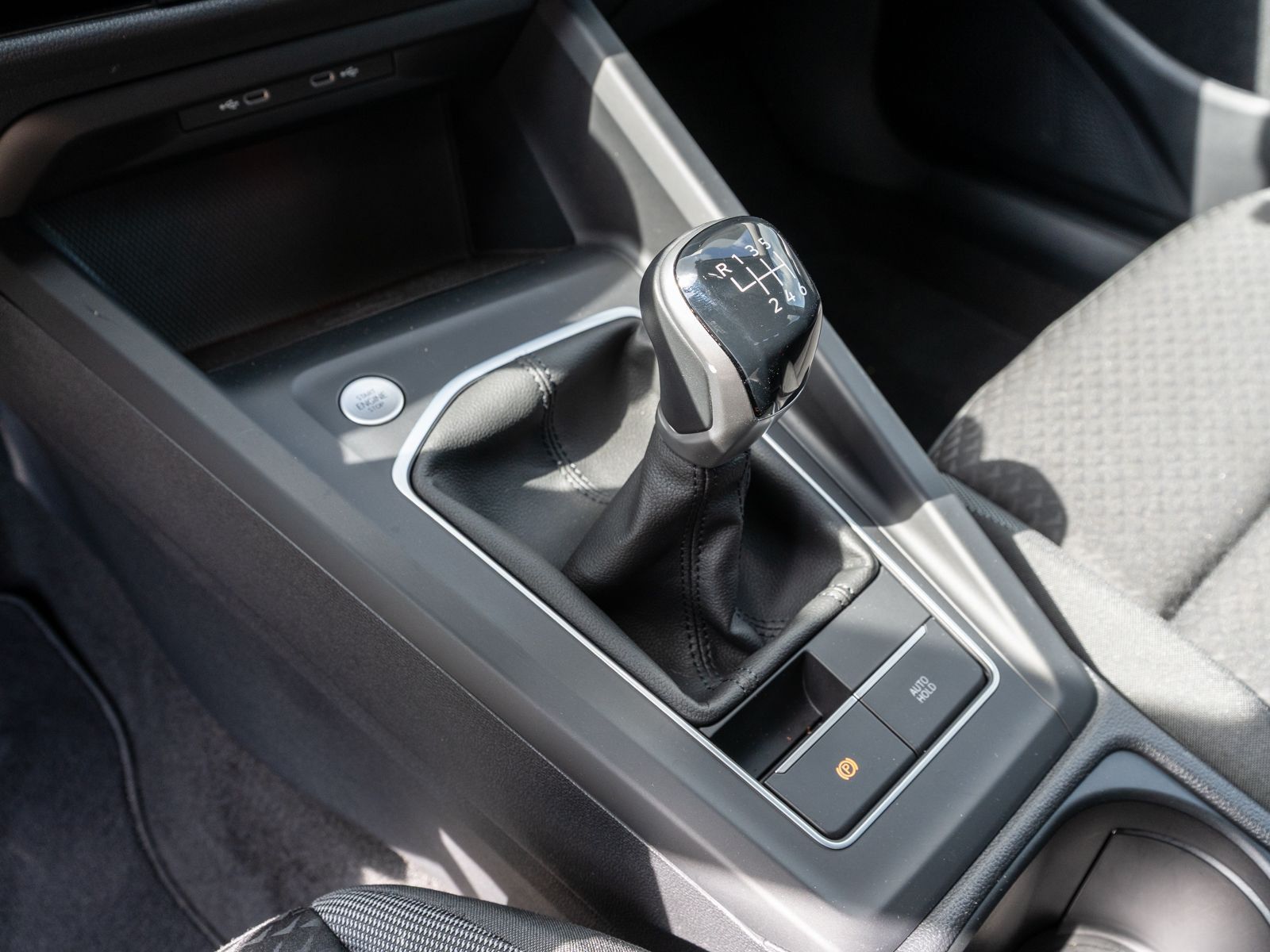 Volkswagen Golf - Bild 14