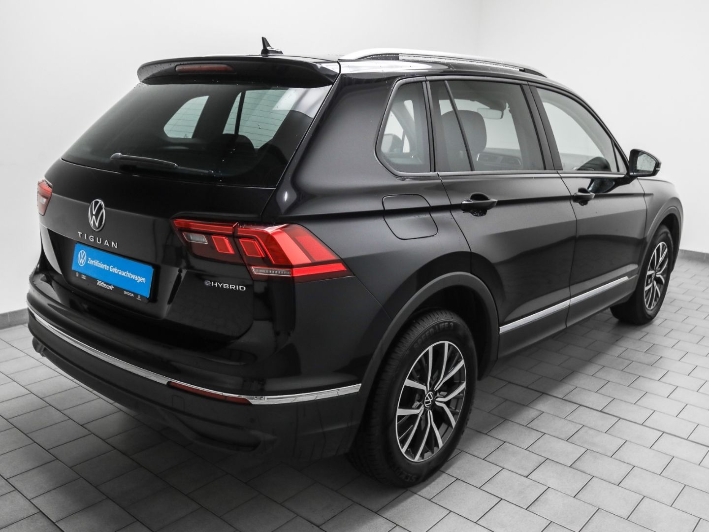 Volkswagen Tiguan 1.4 TSI eHybrid LIFE Navi AHK Matrix-LED foto 5