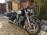 Harley-Davidson 2017 Road King Police (FLHP) - Offers matching your search criteria