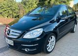 Mercedes-Benz B 180 BlueEFFICIENCY -Checkheft_wenig KM_TOP - Mercedes-Benz B 180 in Mainz