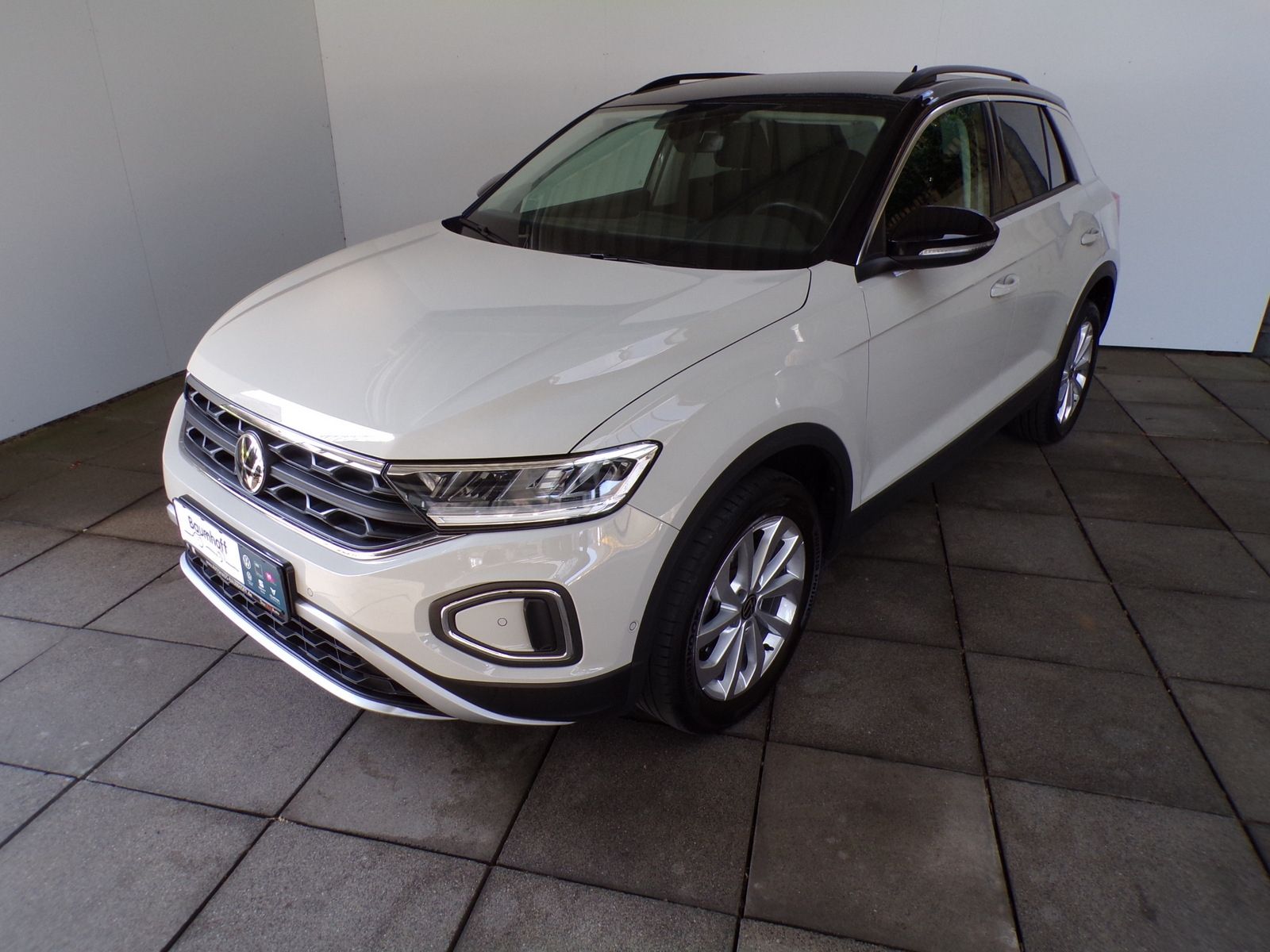 Volkswagen T-ROC 1.5 TSI STYLE NAVI LED'S AHK foto 2