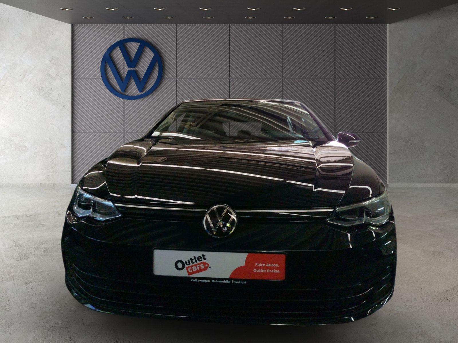 Volkswagen Golf VIII 1.5 TSI Life NAVI LED AMBIENTE