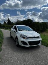 Kia Rio 1.4 Dream Team Edition Tüv/Inspektion neu - Kia: Inspektion