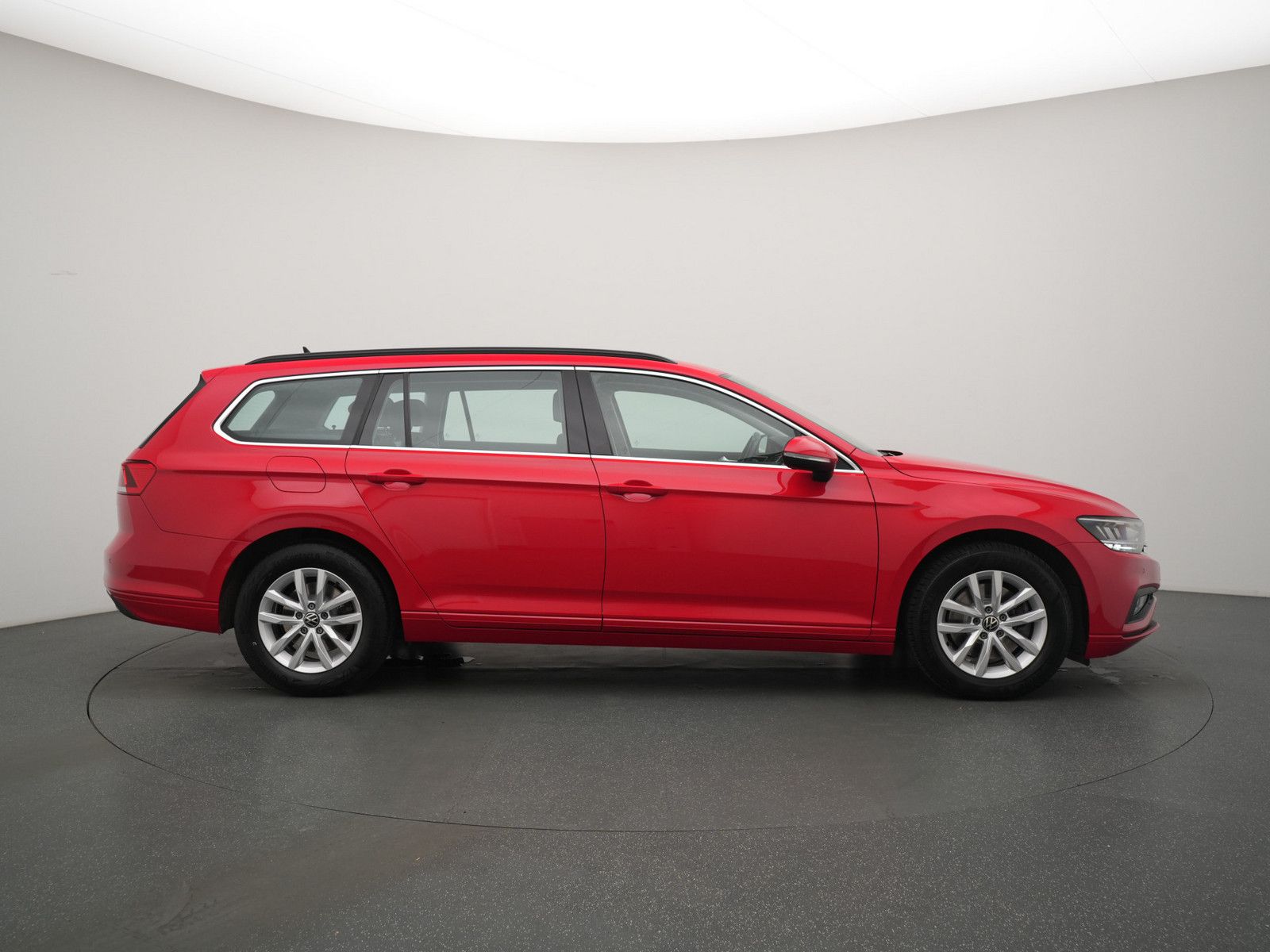 Volkswagen Passat Variant - Bild 3