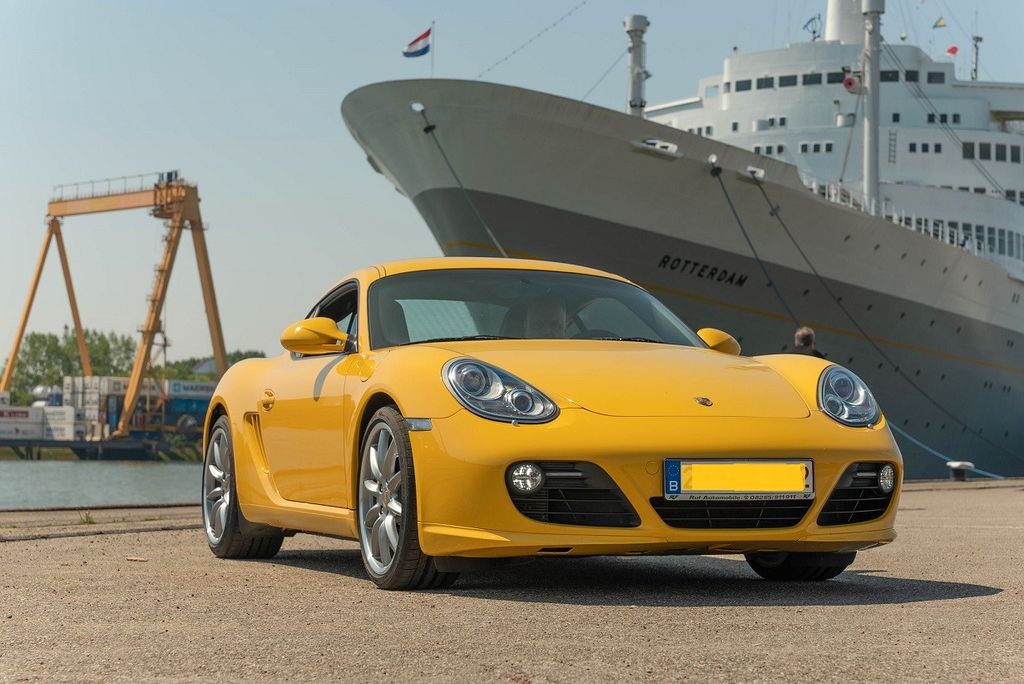 Porsche Cayman