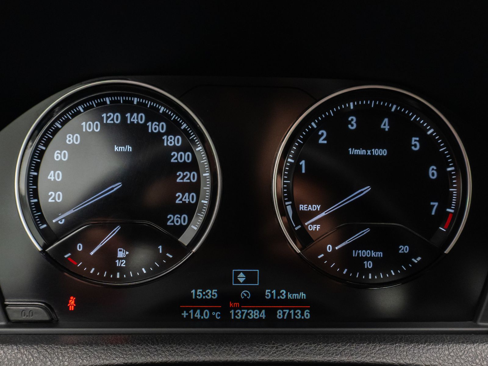 Fahrzeugabbildung BMW 118i PDChinten Sitzheizung Geschwindigkeitsreg.