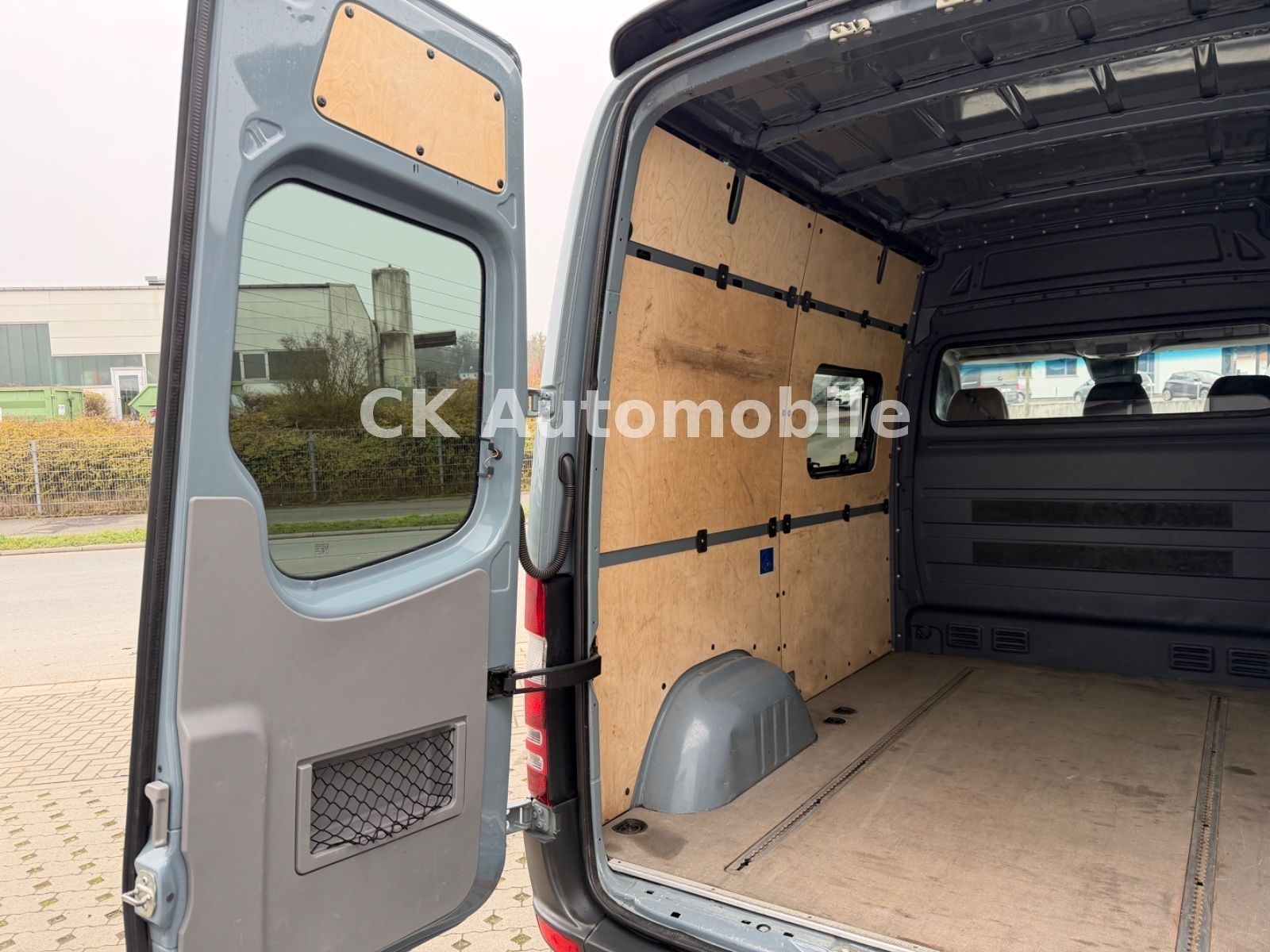 Fahrzeugabbildung Mercedes-Benz Sprinter II Kasten 316 CDI Autom./Navi/Bi-Xenon