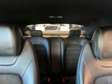Mercedes-Benz C 250 *AMG LINE*NAV*SitzHZ*2-ZONEN*AMG*LED*