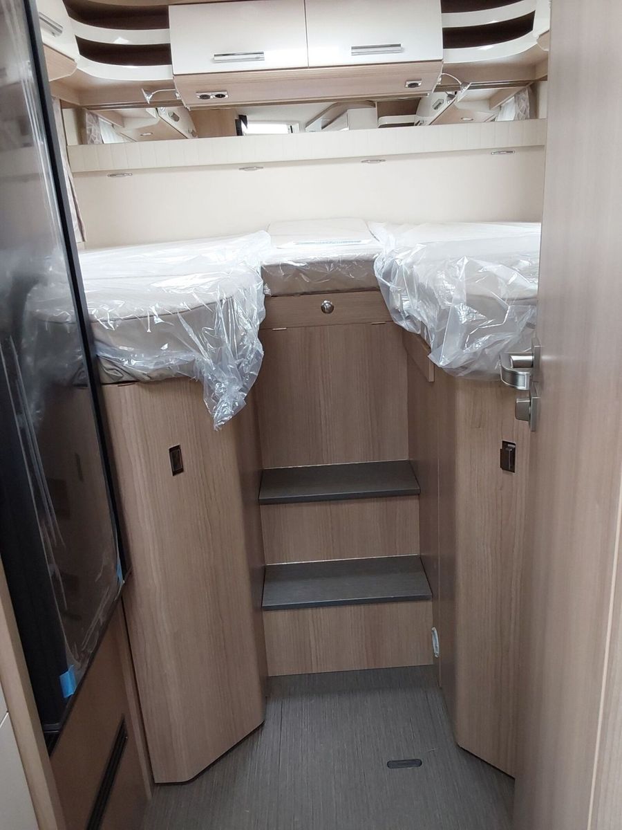 Fahrzeugabbildung Carthago c-compactline I 143 LE Fiat, TV, Navi, Rückfahrk