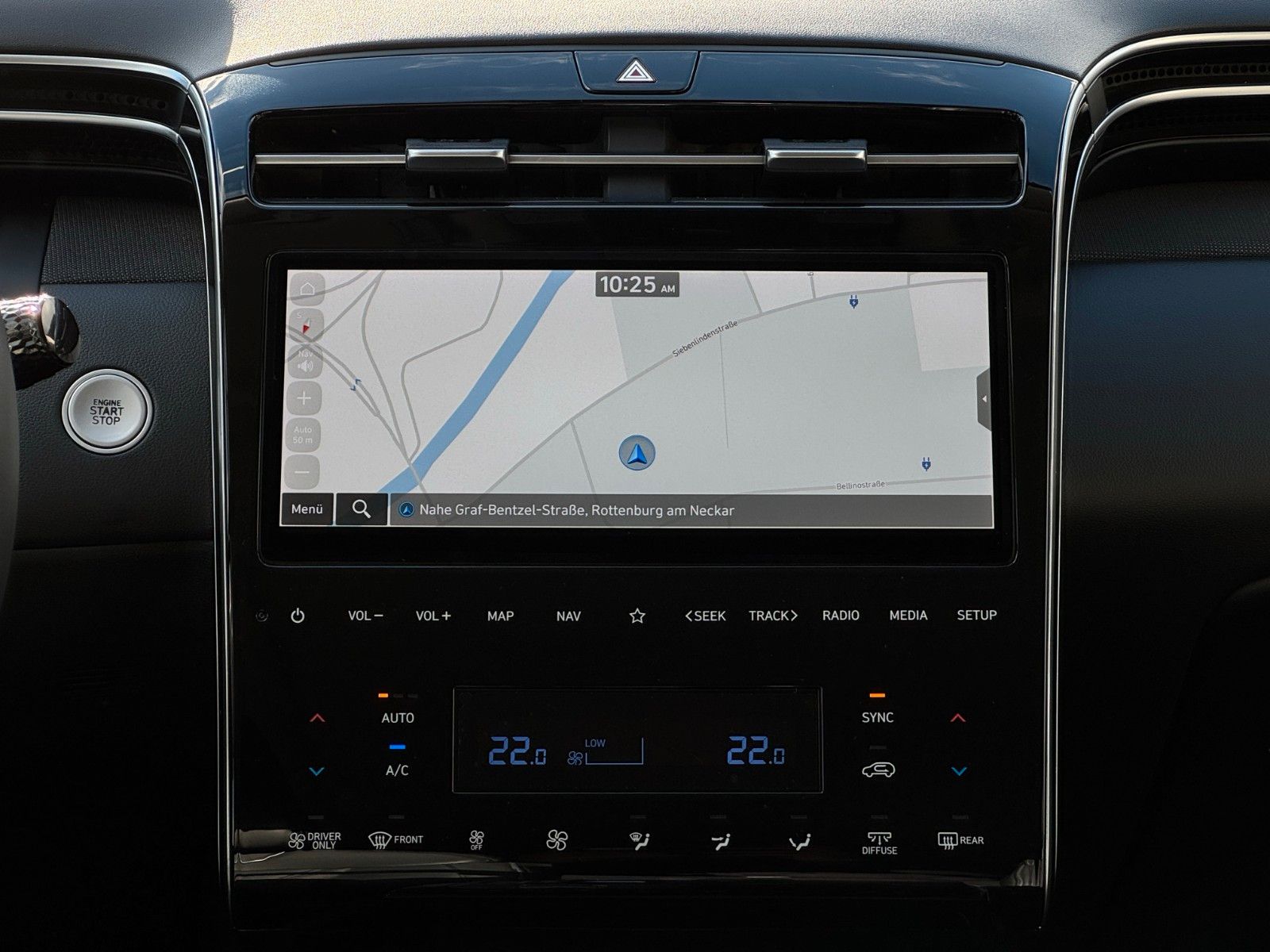 Fahrzeugabbildung Hyundai Tucson PHEV 4WD Prime CarPlay SHZ Pano ACC LKAS