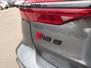 2025 AUDI RS6 photo 4