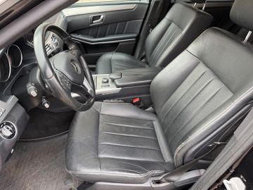 Mercedes E 220 - 10