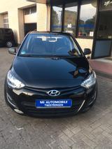Hyundai i20 1.2 FIFA World Cup EDITION*Klima*Tüv Neu* - Hyundai i20 in Bremen