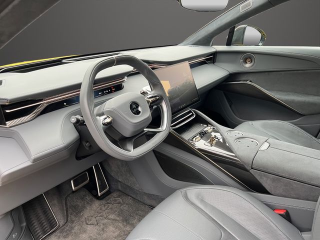 Fahrzeugabbildung Lotus Eletre R KEF Glasdach 23 Zoll