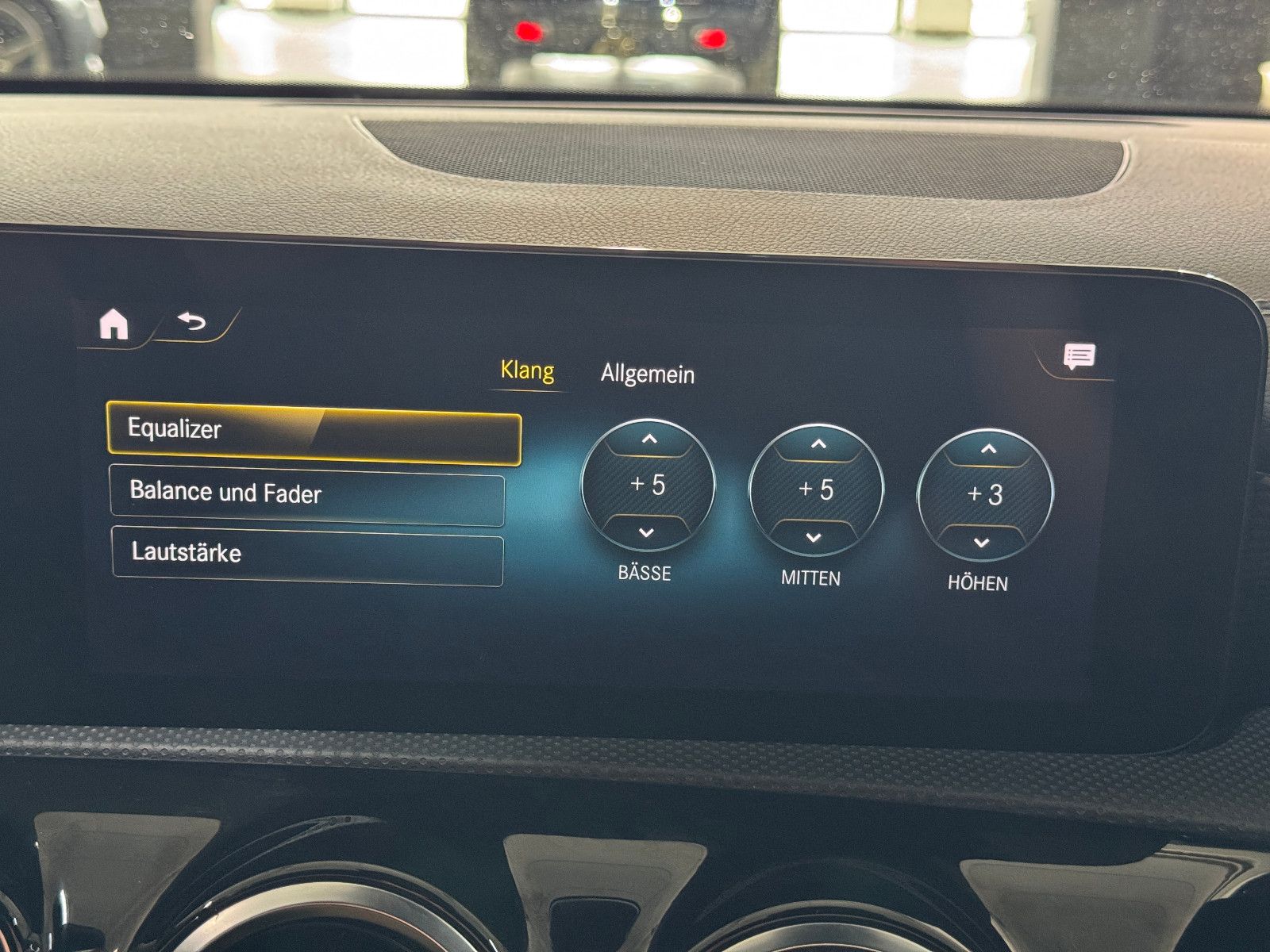 Mercedes-Benz CLA 200 SB 8G-DCT 4MATIC SPORTPAKET PROGRESSIVE