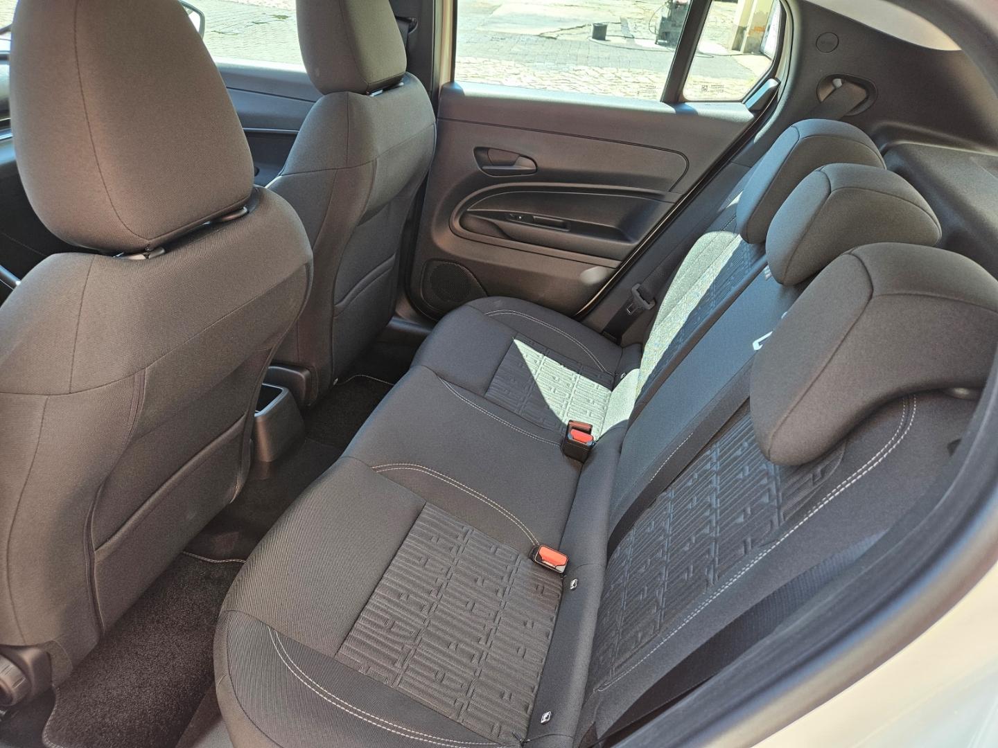 Fiat 600 1.2T MHEV - 136 PS - Winter Paket - Android/