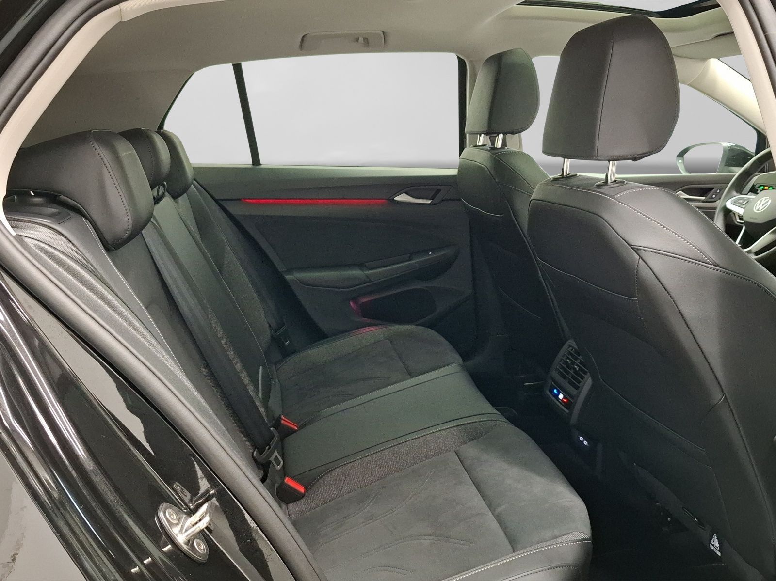 Volkswagen Golf - Bild 6