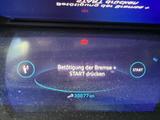 Peugeot 2008  GT Elektro 1.Hand Black - Peugeot 2008 von privat