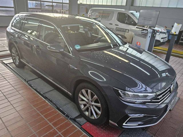 Volkswagen Passat Variant GTE Plug-In-Hybrid ACC|SR+WR|LED