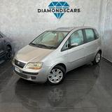 Fiat Idea 1.4 16V - silberne Fiat Idea