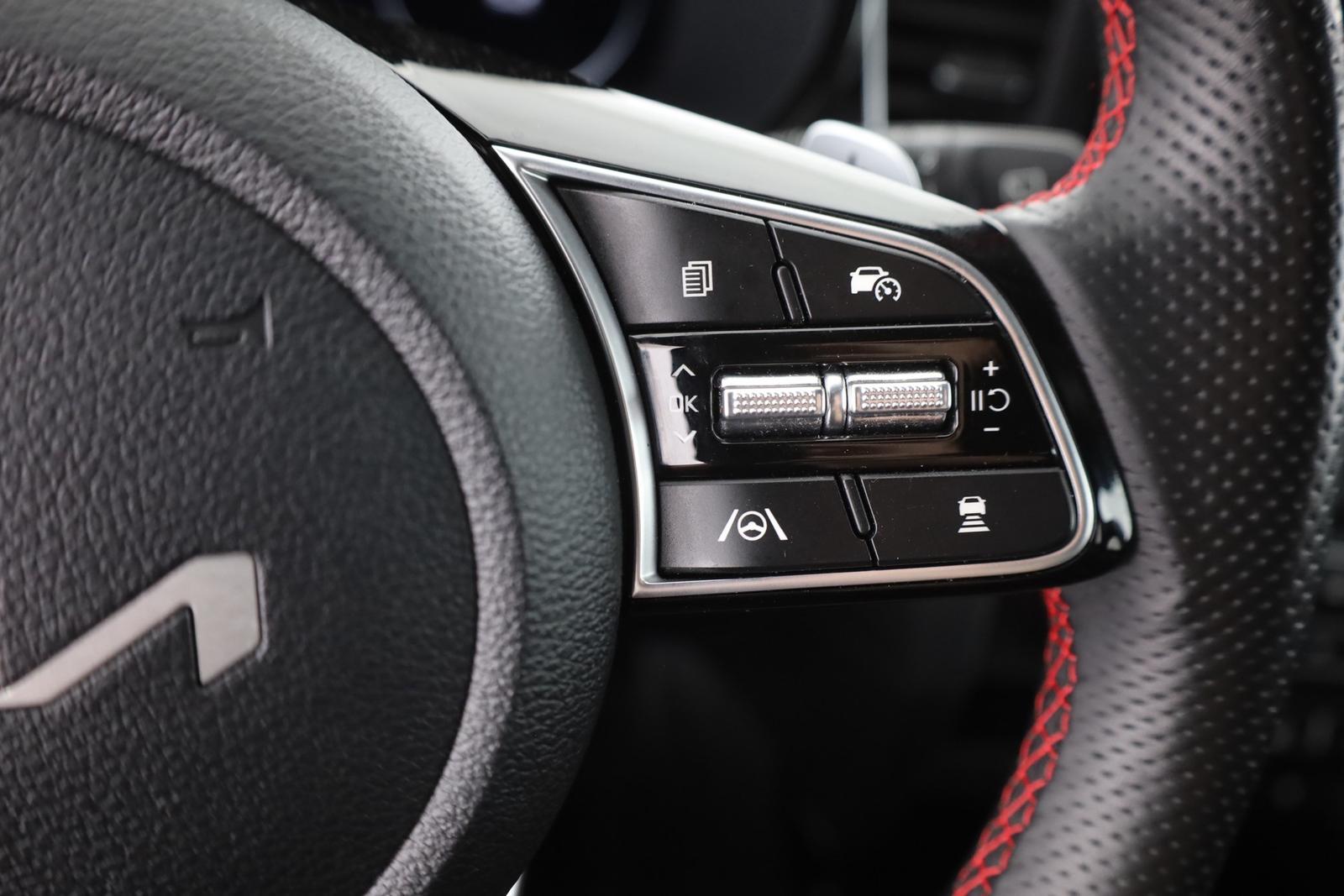 Kia ProCeed 1.6 T-GDI DCT GT LED Navi Sitzheizung