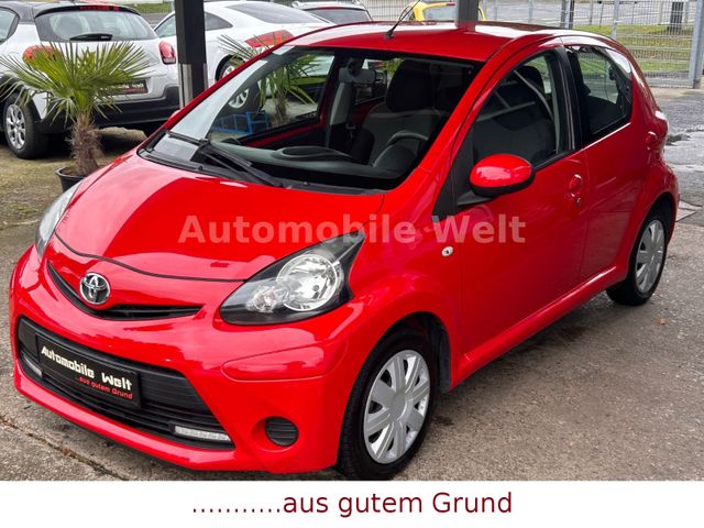 Toyota Aygo 1,0 Cool 5 Türen Klima Allwetter HU/AU NEU