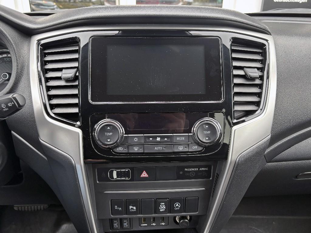 Mitsubishi L200 Doppelkabine Spirit 2.2*AUTOMATIK*HARDTOP*