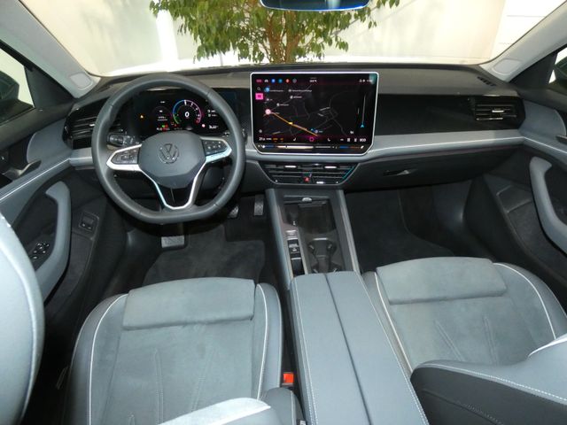 Passat Variant 1.5 TSI eHybrid Business AHK