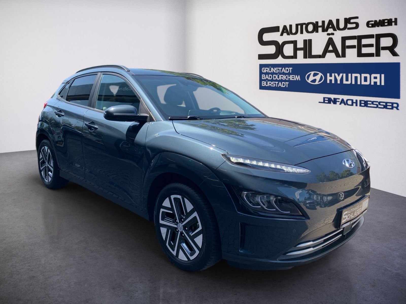 Fahrzeugabbildung Hyundai KONA Trend Elektro 64 kWh Navi Assistenz-Pak. 1H