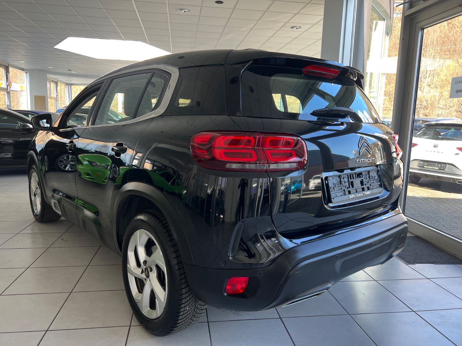 Fahrzeugabbildung Citroën C5 Aircross Live * AUTOMATIK * LED *