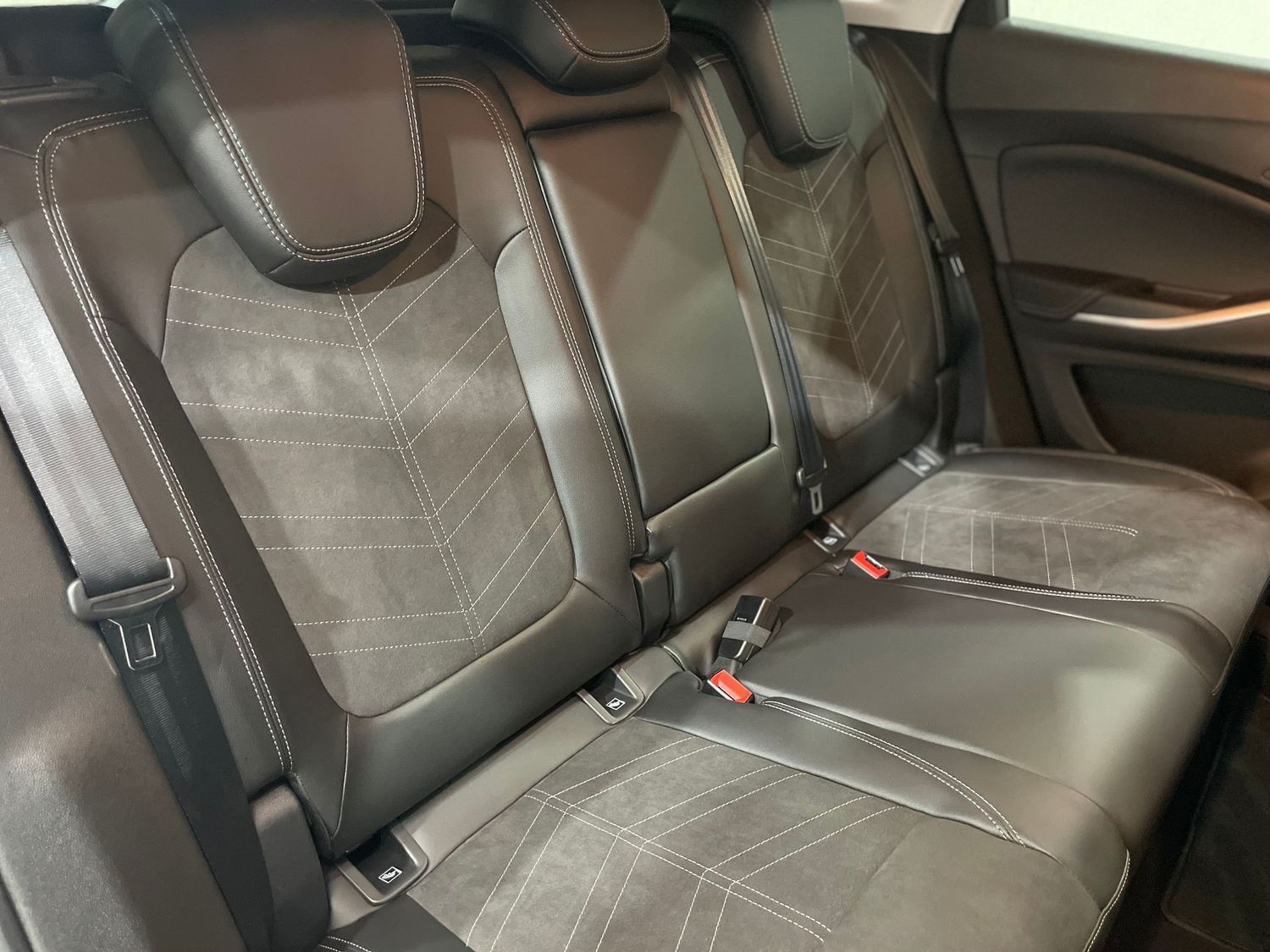 Fahrzeugabbildung Opel Grandland X GS Line#LED#Virtual#Kamera#Carplay