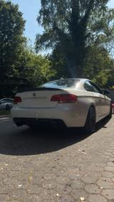 BMW E92 335i - BMW 335 aus 2009: Coupe, 335i