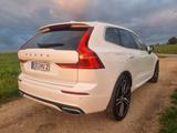 Volvo XC60 D5 AWD R Design Geartronic R Design - Volvo Gebrauchtwagen in Nürnberg