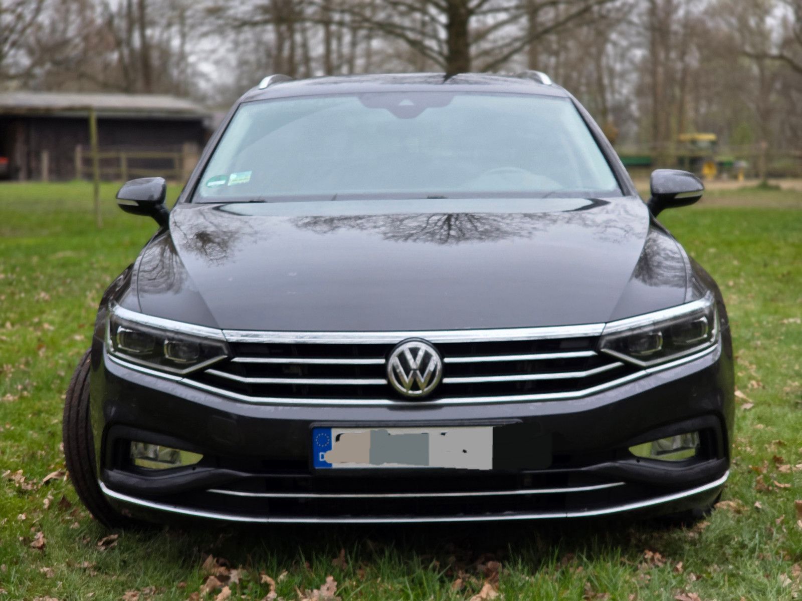 VW Passat Variant Elegance Facelift Travel Matrix 