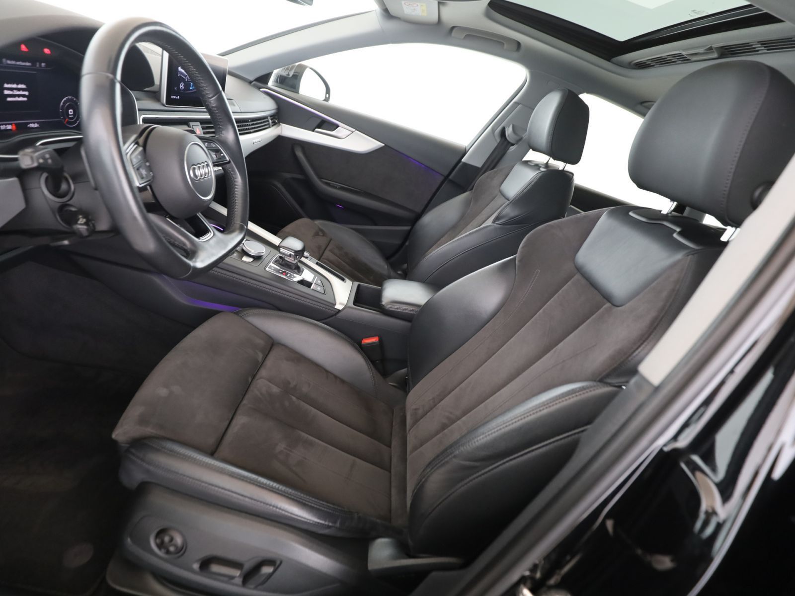 Audi A4 Limousine 40 TDI Design quattro Pano LED RFK foto 17