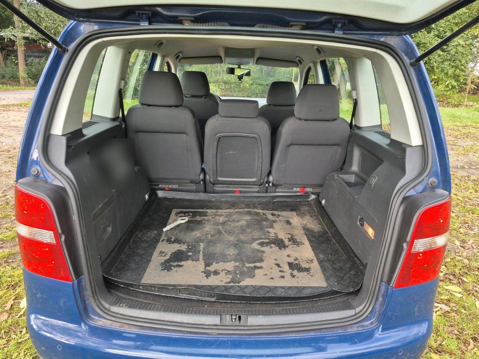 Volkswagen Touran 2006 — photo 11