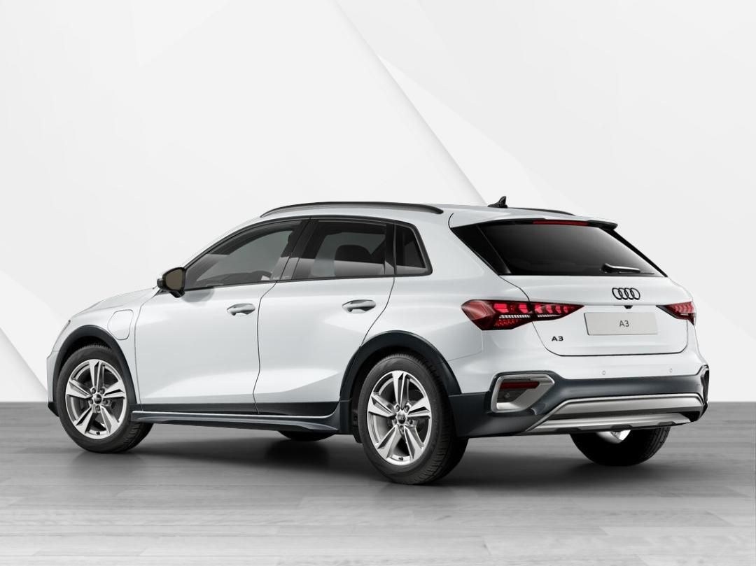 Fahrzeugabbildung Audi A3 allstreet TFSI e A3 allstreet 40 TFSI e S tro