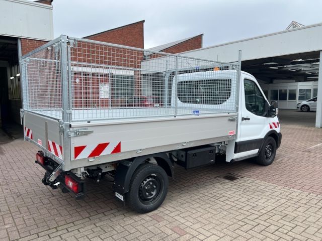 Fahrzeugabbildung Ford Transit 350 L2 Einzelkabine KIPPERAUFBAU