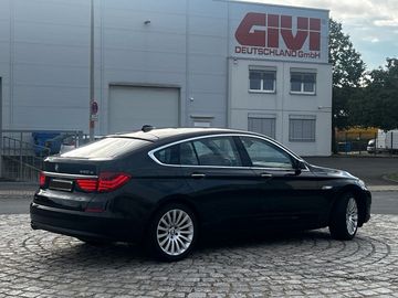 BMW 530 Gran Turismo - 8