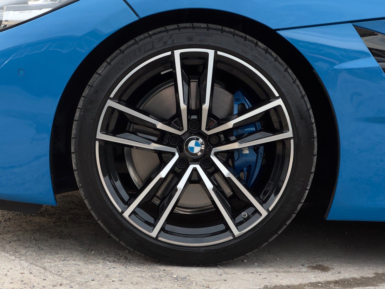 Fahrzeugabbildung BMW Z4 M40i CarPlay Adap. LED H&K HUD ACC LHZ