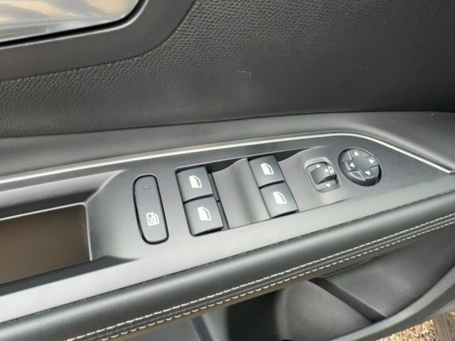 Foto Nummer 12: PEUGEOT 5008