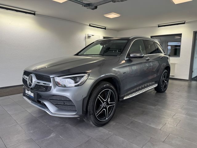 MERCEDES-BENZ GLC 300 de 4Matic AMG*