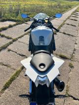 BMW S 1000rr - BMW MOTORRAD R100R